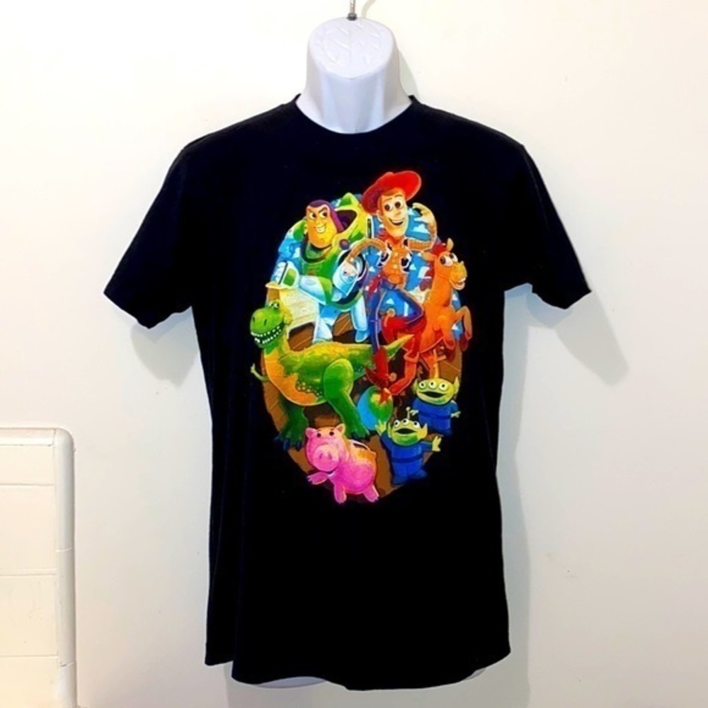 Unisex Disney/Pixar “Toy Story” Woody & Gang Graphic Tee